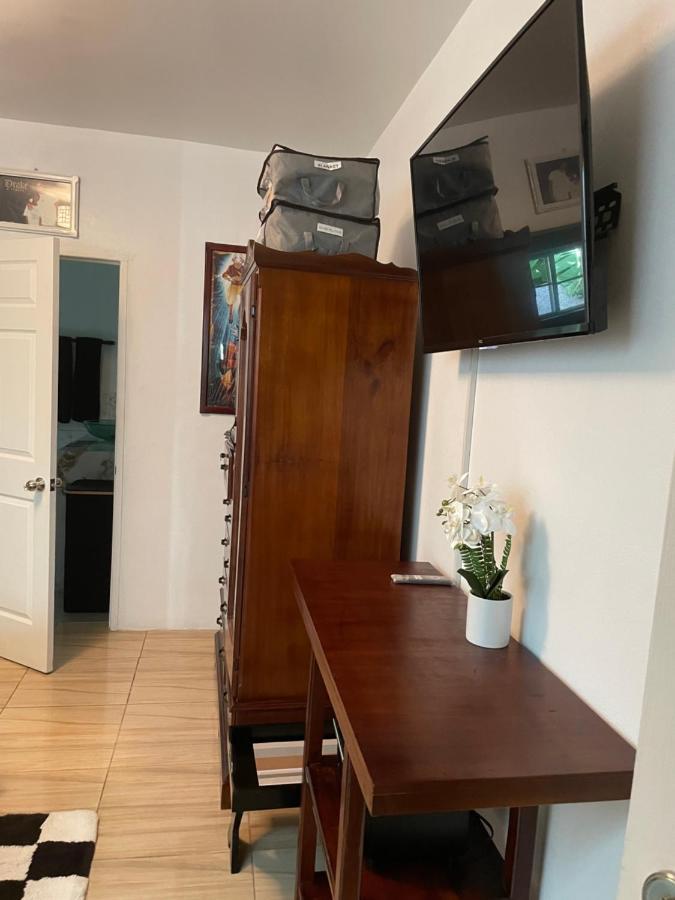 Centrally Located Room - 5 Port Antonio Exterior photo